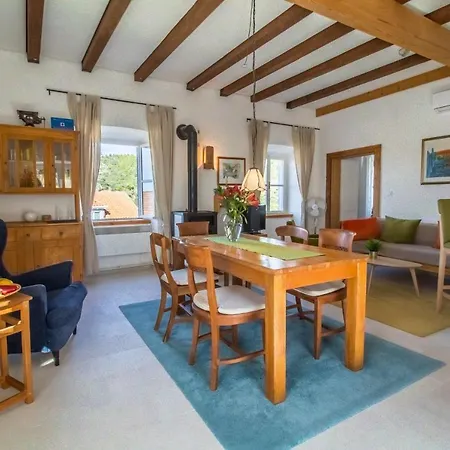 Villa Olive Tree *